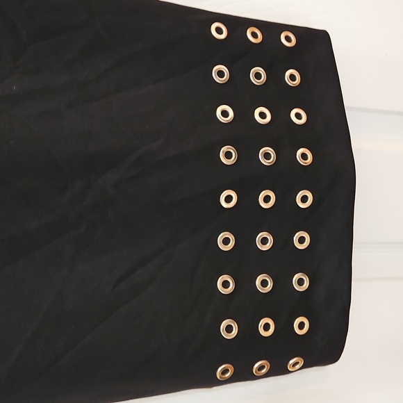 Calvin Klein Black Sleeveless  Knee Length Dress With Gold Grommets Sz 2 - Picture 5 of 11